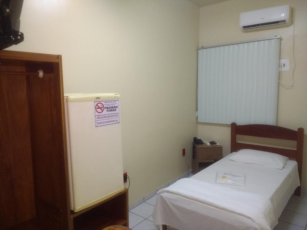 Hotel Goiania トゥクルイ エクステリア 写真